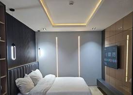 Sapphire Suite 5