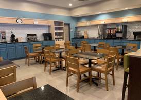 Portage Inn & Suites Kalamazoo 3