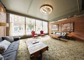 Hotel on North 4