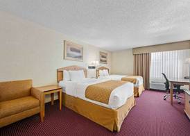 AmericInn by Wyndham Denver Airport 5