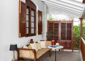 Maniumpathy Hotel 2
