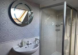 Dionard Guest House 3