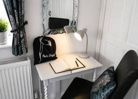 Falstaff Cottage 5
