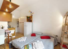 Lake View Historical Center Apartment - Happy Rentals 2