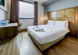 B&B HOTEL Padova 4