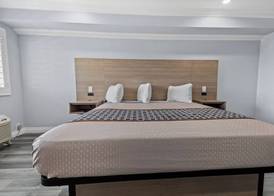 Downey Inn 3