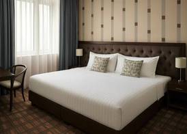 Yerevan Resident Hotel 4