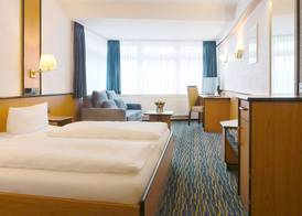 Hotel am Wasserfall 4
