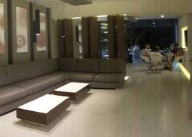 Cosmopolitan Hotel 4