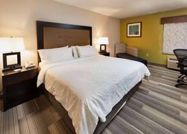 Country Inn & Suites by Radisson, South Haven, MI 3