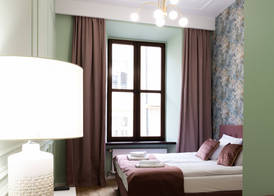 Bracka Main Square Apartments 5