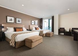 Hotel on Devonport 5
