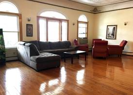 The Belmar Inn 4