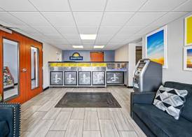 Days Inn by Wyndham New Orleans Pontchartrain 2