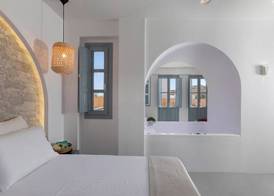 BlackStone Luxury Suites 4