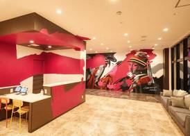 New Normal Hotel in NAMINOUE ニューノーマルホテルイン波の上 3