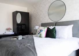 2 Bedroom Apt Leamington Spa 4