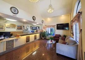 Howard Johnson by Wyndham Pasadena 2