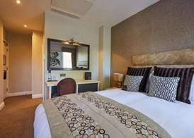 Woughton House Hotel, Worldhotels Distinctive 5