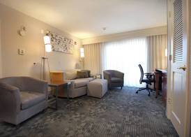 Courtyard by Marriott Merced 5