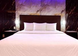 Imperial Hotel Brooklyn New 3