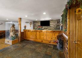 Super 8 by Wyndham Jackson Hole 3