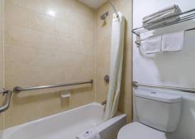 Motel 6 Dallas TX Downtown 5