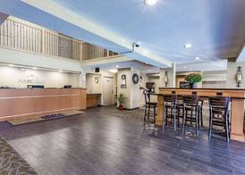 AmericInn by Wyndham Burnsville 2