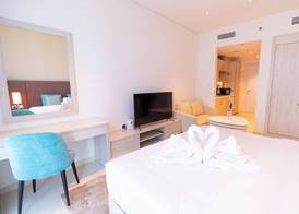 HAPPY SEASON I Seven Palm Residences Palm Jumeirah 4