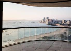 Loddeys Ocean View Apartments 4