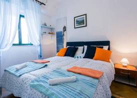 Blue Symphony Apartment 5