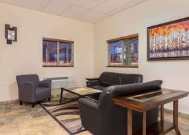 Travelodge by Wyndham Loveland/Fort Collins Area 2