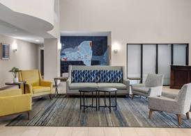 Holiday Inn Express SYRACUSE-FAIRGROUNDS by IHG 2