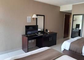 Wilderness Beach Hotel 4