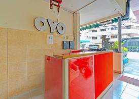 OYO 1699 Verona Residence 4