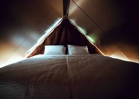 Luxury glamping Chocolate village 4