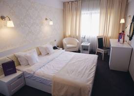 Black Tulip Hotel 5