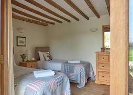 Middlewick Holiday Cottages 5
