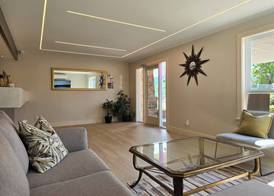 Sahara Courtyard Inn & Suites Osoyoos 4