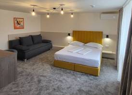 XO Residence 4