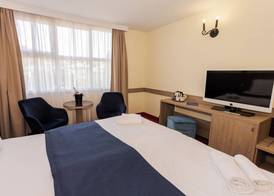 Hotel Mediterran 5