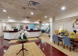 The Farmington Inn and Suites 5