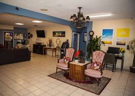 Days Inn by Wyndham Cocoa Cruiseport West At I-95/524 3