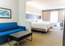 Holiday Inn Express & Suites ANDALUSIA by IHG 5