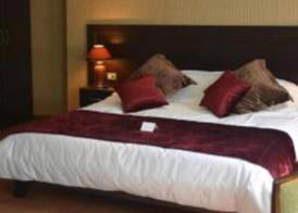 Ceasars Park Hotel 5