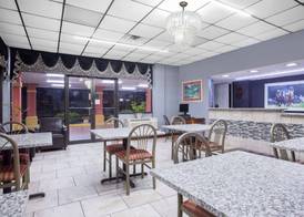 Knights Inn Aiken 3
