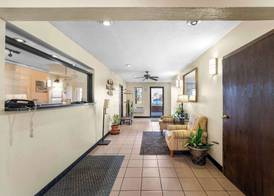 Americas Best Value Inn Decatur 2