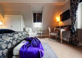 Schlosshotel Steinburg 4