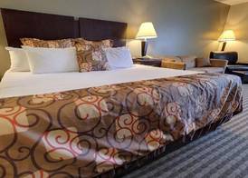 Econo Lodge 4