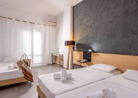 Azure Mare Hotel 5